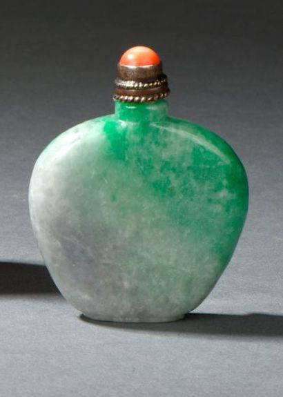 Tabatière en jadéite mauve et vert pomme...