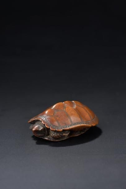 Manju en bois Japon, XIXe siècle En forme...