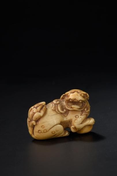 Netsuke en ivoire Japon, fin du XVIIIe -début...