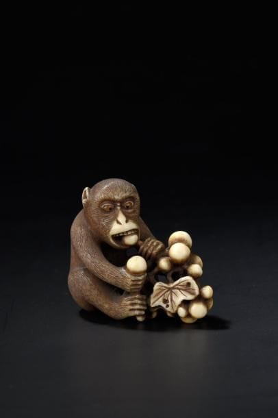 Netsuke en ivoire Japon, fin du XIXe siècle...