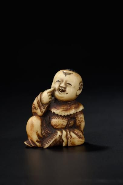 Netsuke en ivoire Japon, fin du XIXe siècle...