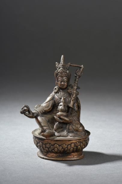 Stauette de Padmasambhava en bronze Tibet...