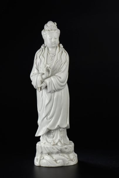 Statuette en porcelaine blanc de Chine Chine,...