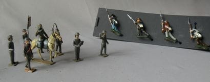 DIVERS

Lot de Soldats sudistes: CBG. 8 Soldats....