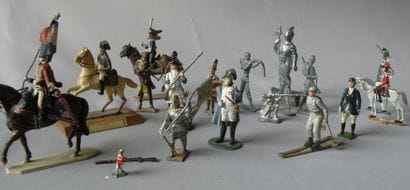 DIVERS

Lot: Égyptiens, Romains, Jeanne d'Arc,...