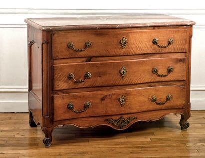 Commode en bois naturel d'époque Louis XV...