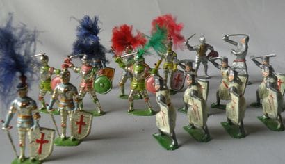 Cheruc Lot de 17 Chevaliers moyenâgeux