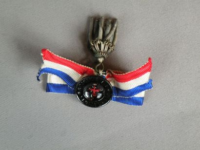 France

Insigne de la Société des Anciens...