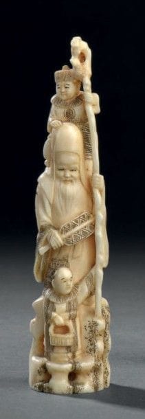 Groupe en ivoire sculpté
Japon, vers 1900-1910
Représentant...