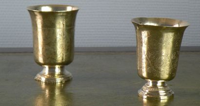 Deux timbales Tulipes en argent, début du...