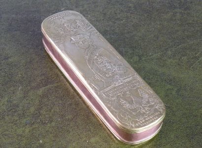Boîte à décor de Frédéric II

L. 16 cm

