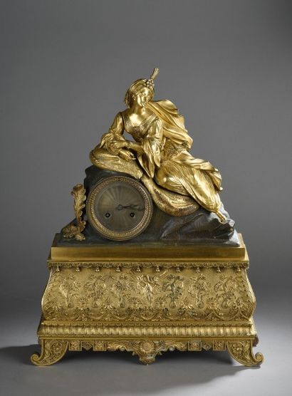 Pendule romantique dite à l'orientale, figurant...