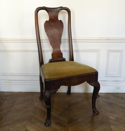 Paire de chaises en acajou, dossier à un...