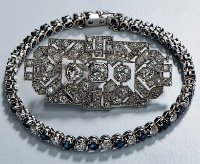 Bracelet rivière orné de 23 diamants de taille...