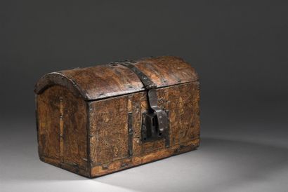 Rare coffret, Normandie, vers 1480/1500
A...