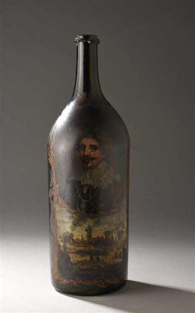 Grande bouteille en verre peint, Hollande,...