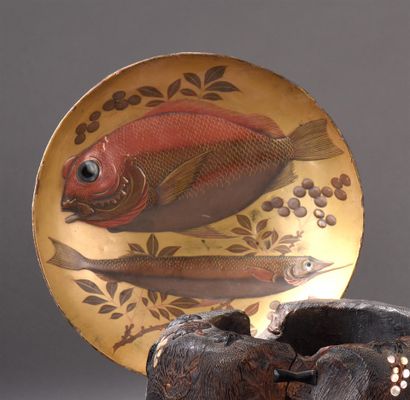 Coupe en bois laqué
Japon, époque Meiji,...