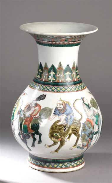 Vase en porcelaine Famille Verte
Chine, XIXe-XXe...