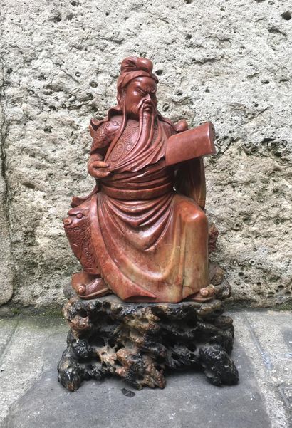 Statuette en stéatite
Chine, vers 1910-1920
Représentant...
