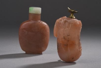 Deux tabatières en agate
Chine, XIXe siècle
L'une...