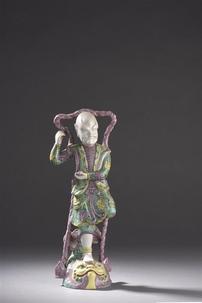 Statuette d'immortel en porcelaine polychrome
Chine,...