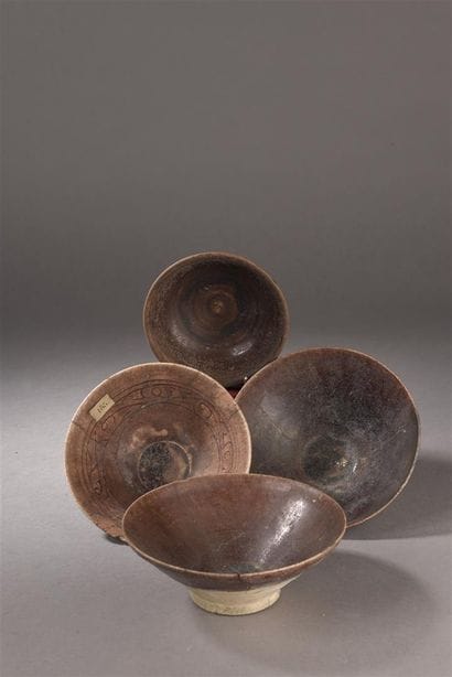Trois bols médiévaux persans
Iran, fin du...