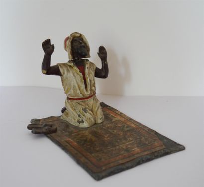 Bronze de Vienne
Musulman en prière, à tête...