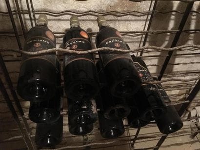 Lot de 12 bouteilles de porto