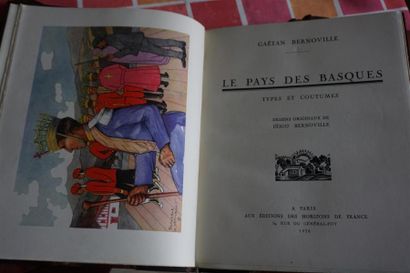 Quatre livres dans un coffret 