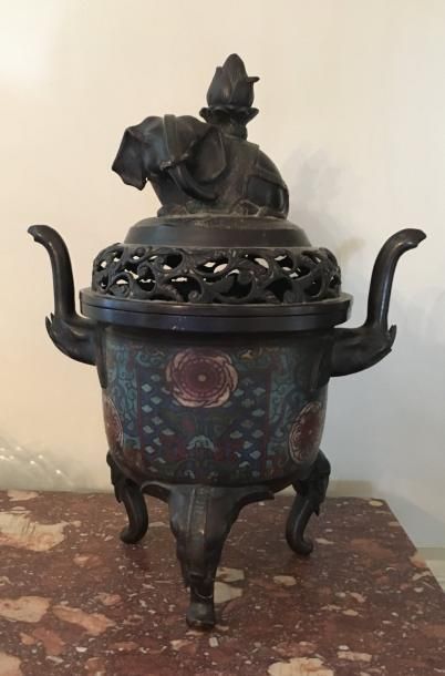 Brûle parfum cloisonné, XIXe siècle 