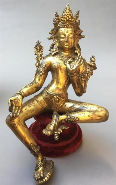IMPORTANTE STATUE DE TARA VERTE en bronze...