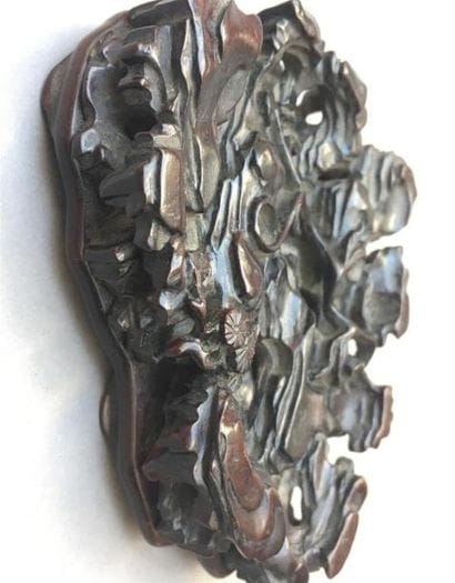Groupe en jade blanc sculpté
Chine
Représentant...