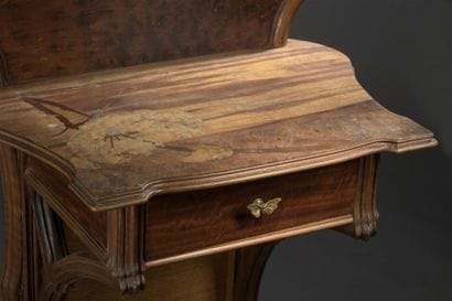 Émile GALLÉ (1846-1904)
Table de nuit aux...