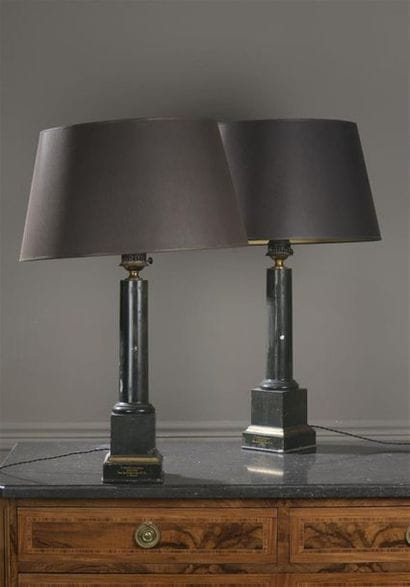 Paire de lampes Carcel en tôle laquée verte,...