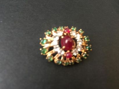 Pendentif en or jaune ajouré, 18K (750) au...