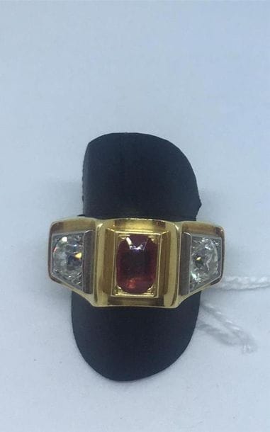 Bague tank, en platine et or jaune 18K (750...
