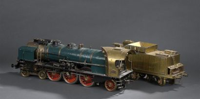 Maquette de locomotive et son tender Pacific...