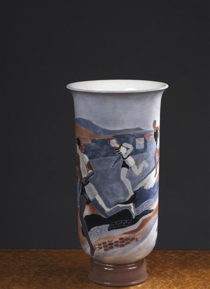 Sèvres . Vase en porcelaine de forme
cylindrique...