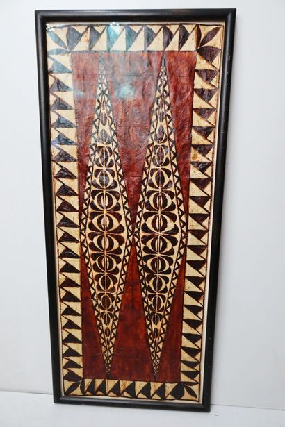 OCEANIA
 
Painted bark