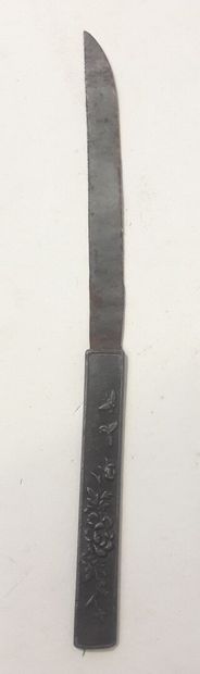 JAPAN Wakisachi with its knife (tsuba missing)...