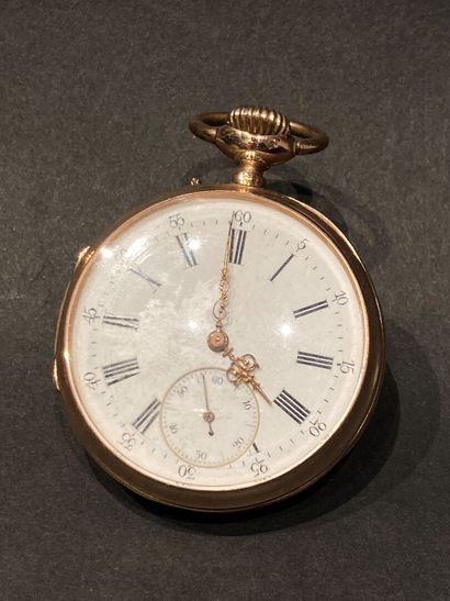 Montre de gousset or jaune 750 ‰ monogrammée...