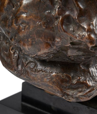 School of the XXth century 
Bust of Coco
Proof...