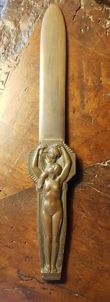 Lucien BAZOR (1889-1974) 
Venus and love...