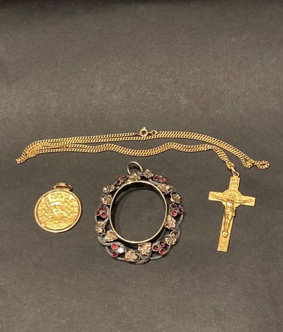 Saint Louis medal mounted, cross and chain...
