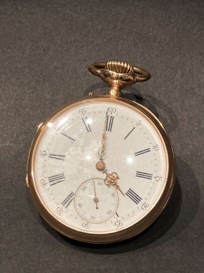 Montre de gousset or jaune 750 ‰ monogrammée...