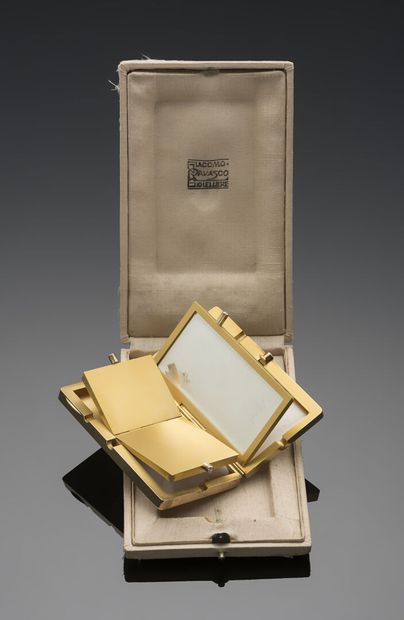 Giacomo RAVASCO
Minaudière en or jaune 18K...