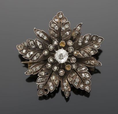 Broche en or rose 18K 750‰ et argent 2nd...