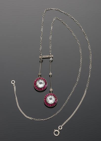 Collier en agent 1er titre 950‰, dit négligé...