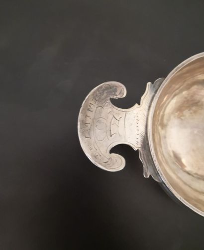 Tasse à vin en argent 1er titre 950‰, de...