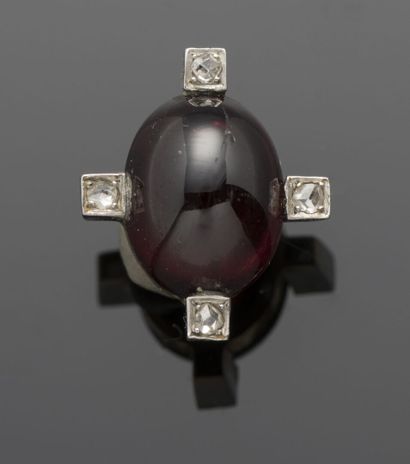 Pendentif en or deux tons 18K 750‰, de forme...